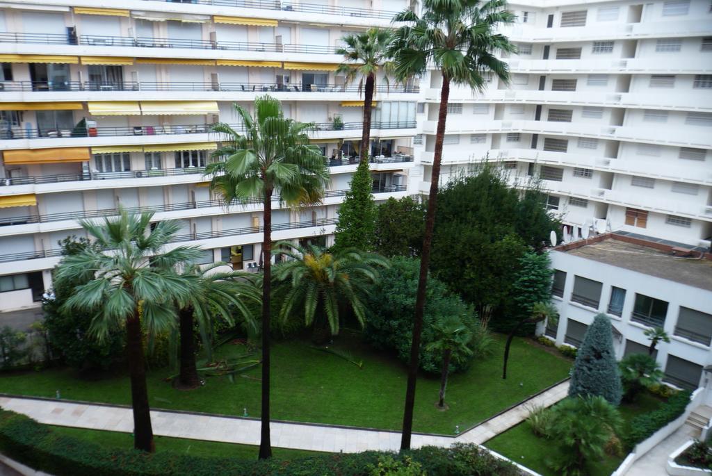 Cannes, Croisette, Palais Miramar Δωμάτιο φωτογραφία